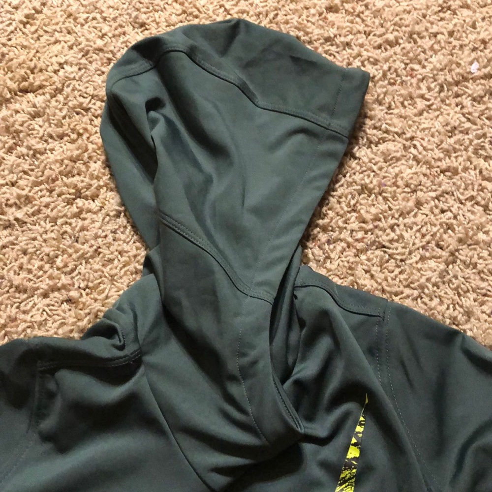 Long sleeve T-shirt